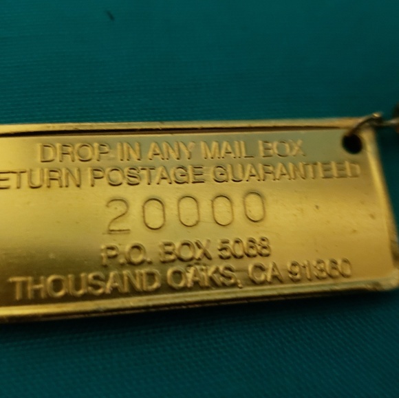 Nascar earring - Picture 7 of 7